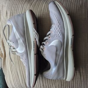 Nike Women's Running Shoes - Grey, Silver, and Pink Details